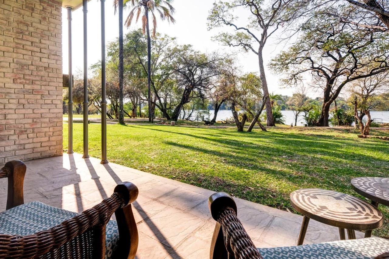 Palm River Hotel Victoria Falls Exterior photo